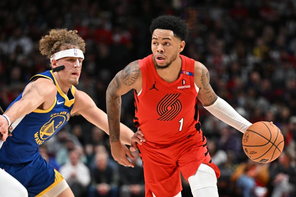 各方的目光 各方的目光