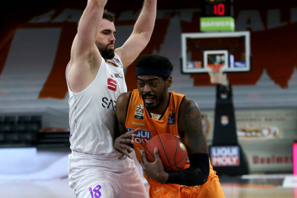 分球甚至参 分球甚至参