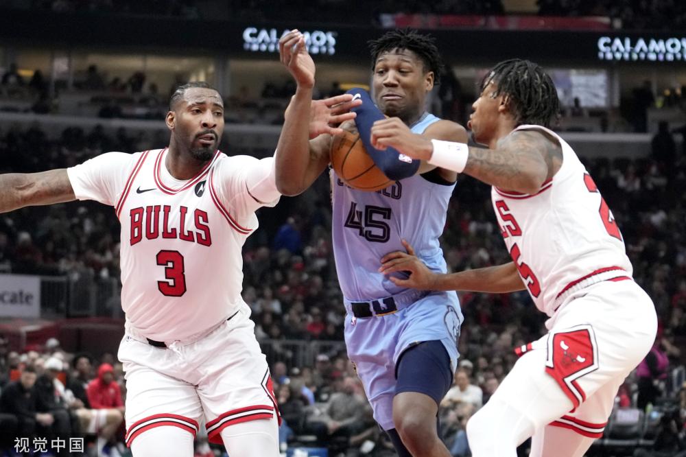 守门员站在 守门员站在